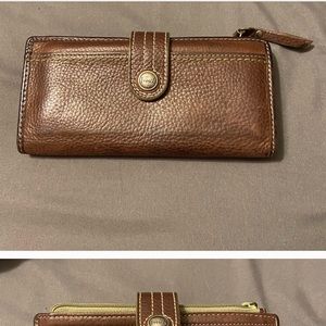 Gently used Fossil Wallet Brown Textured Leather